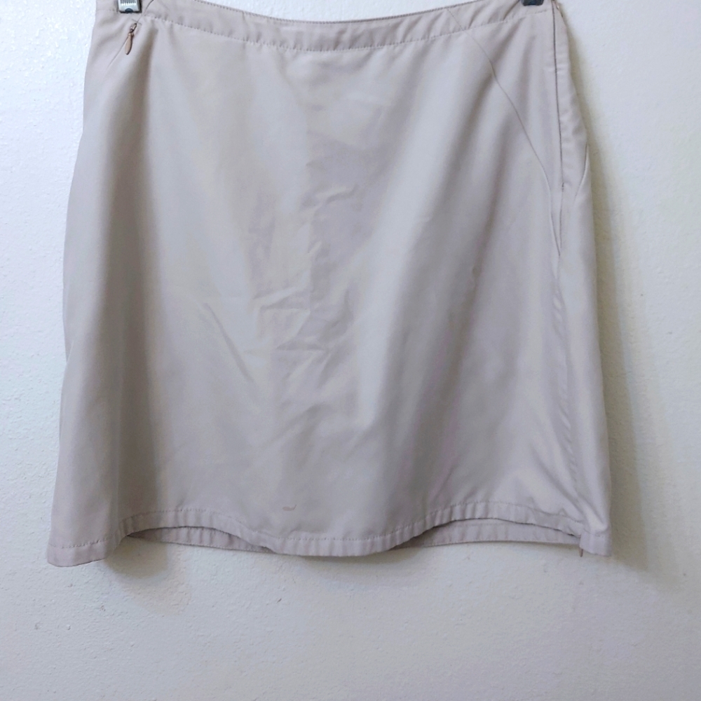 Patagonia Skort Khaki Size 4